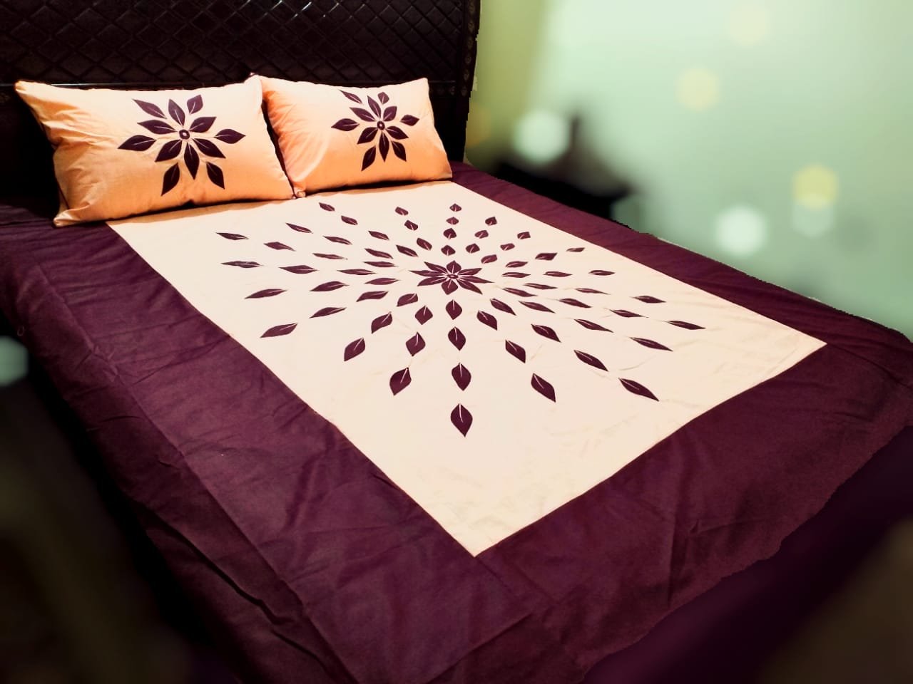 Aplic Work Cotton Bedsheet